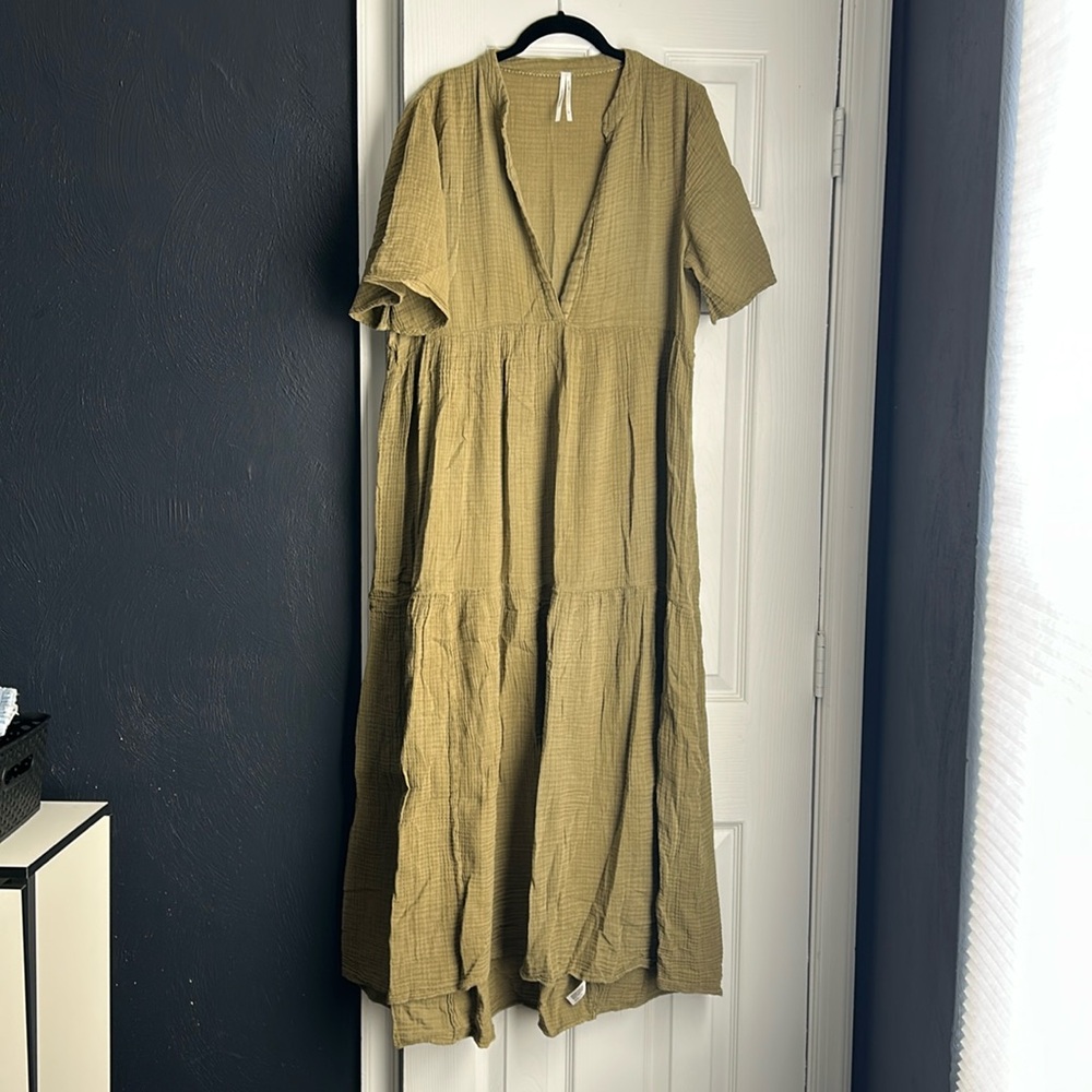 Anthropologie Kallie Flowy Maxi Dress